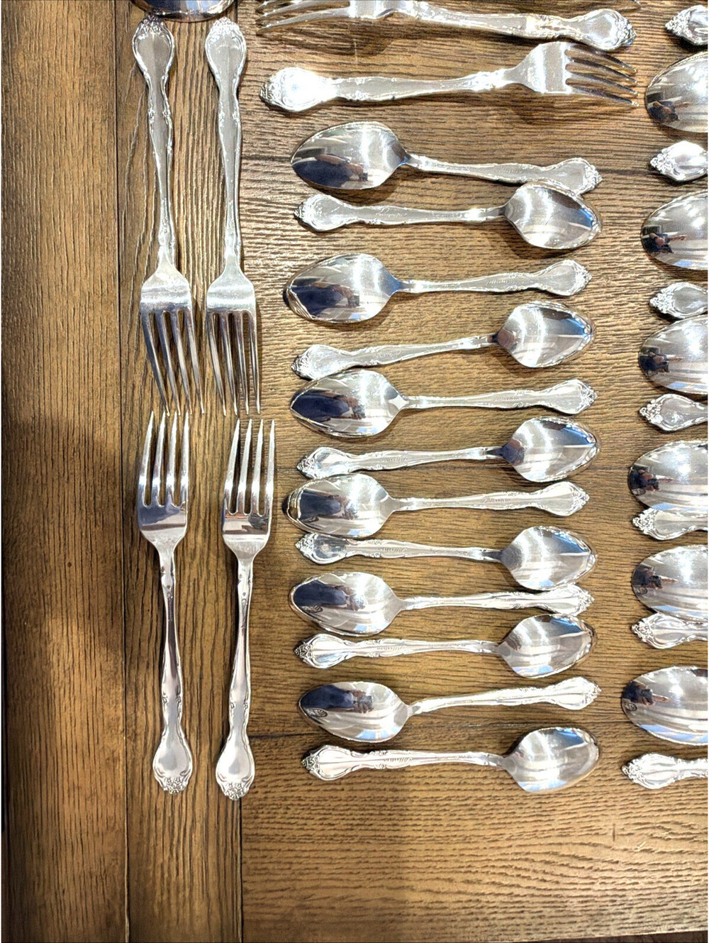 Oneida Community Silverplate Flatware Forks Knives Spoons 12 Servings 63 Pc - Picture 12 of 16